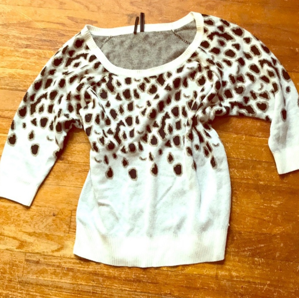 Guess Snow Leopard Light Sweater